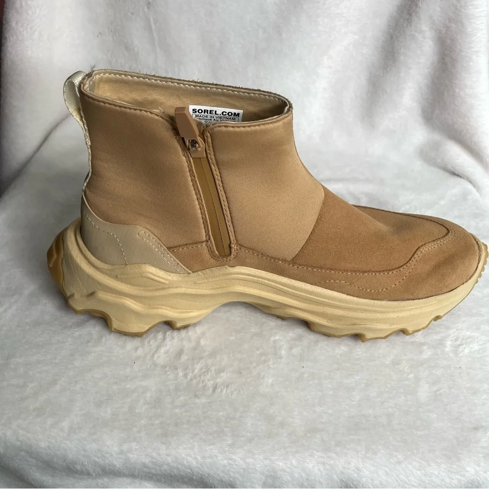 Sorel Kinetic Breakthru Acadia Boots Waterproof Suede Women’s 8.5